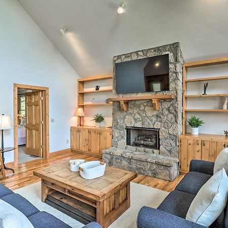 Sapphire Retreat With 2 Decks, Views And Resort Access Exteriör bild