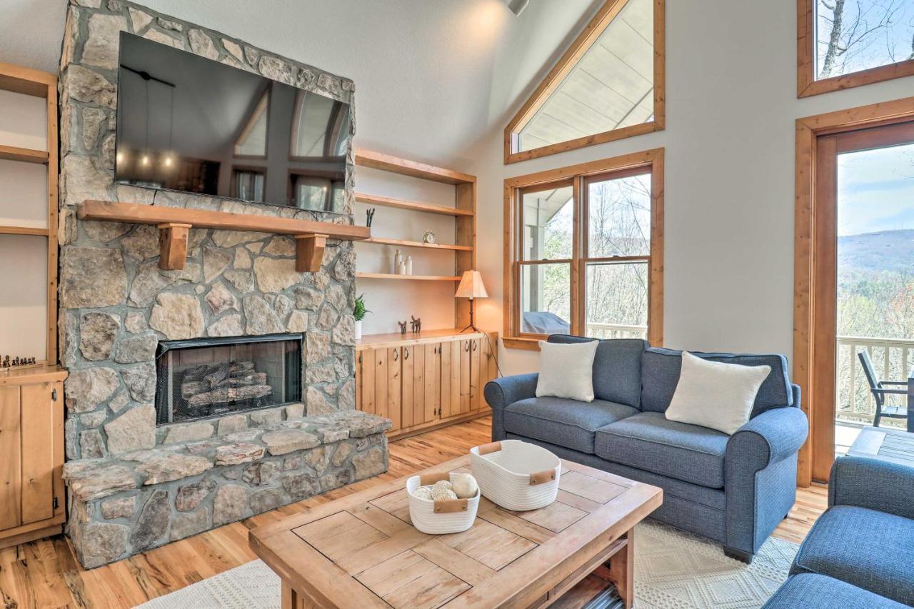 Sapphire Retreat With 2 Decks, Views And Resort Access Exteriör bild