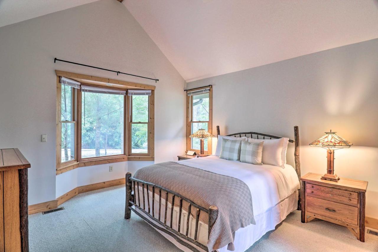 Sapphire Retreat With 2 Decks, Views And Resort Access Exteriör bild